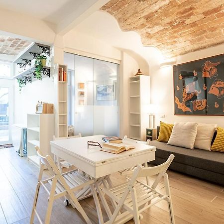 Oltrarno Bright Apartment Con Patio Privato Florens Exteriör bild