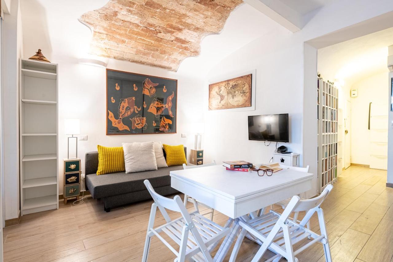 Oltrarno Bright Apartment Con Patio Privato Florens Exteriör bild